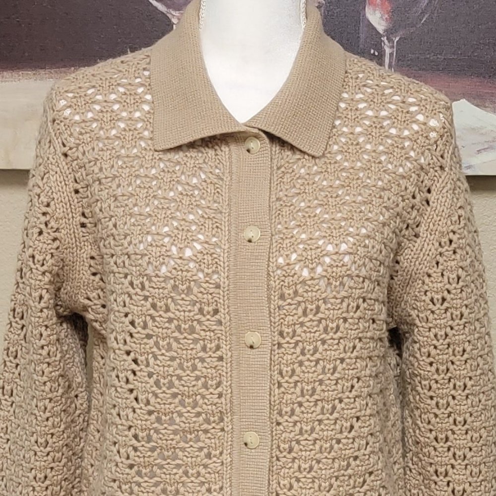 Vince Crochet Wool & Cashmere-Blend Cardigan - Picture 3 of 12
